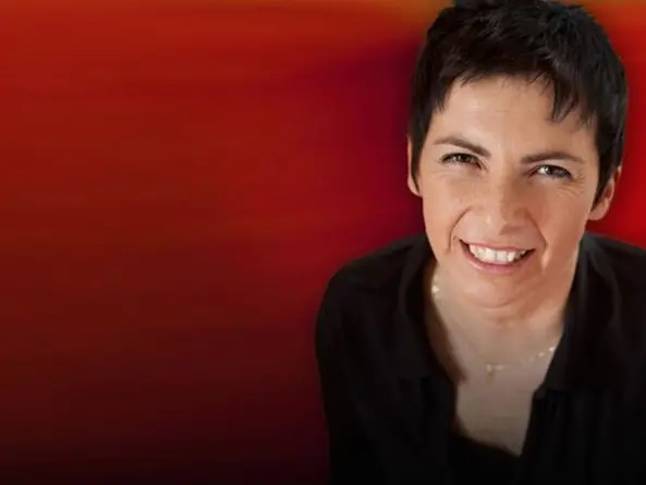 Chiara Amirante: «Il male dei nostri giorni è la solitudine»