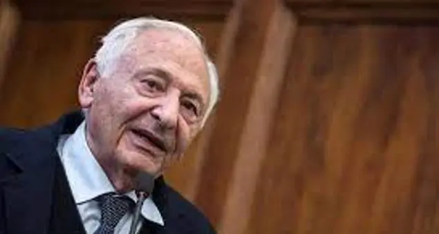 \"Emozioni? L'ho scritta mentre guidavo una 500\": cosa svela Mogol a RTL 102.5