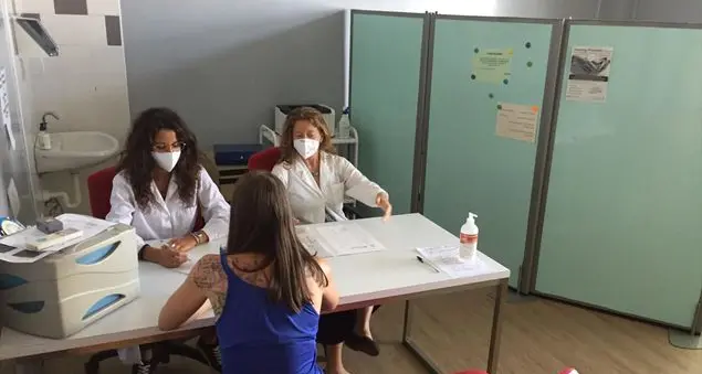 Raise: diciassette consultori uniscono le forze contro la violenza