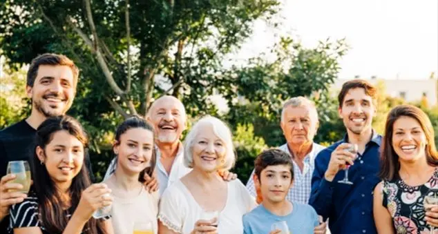 Tradimenti: \"Mio zio è figlio dell'amante di mio nonno\"