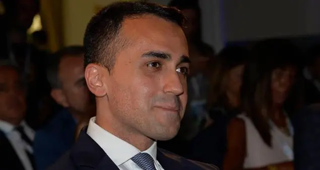 L'Italia della diplomazia sconfessata dall'Italietta dei Cinque Stelle