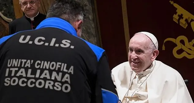 Papa Francesco alla Protezione Civile: «La vostra missione è quella del Buon Samaritano»