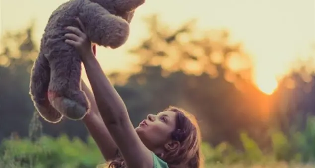 «Mio nipote liceale, che andrà a studiare all'estero...con il suo peluche»