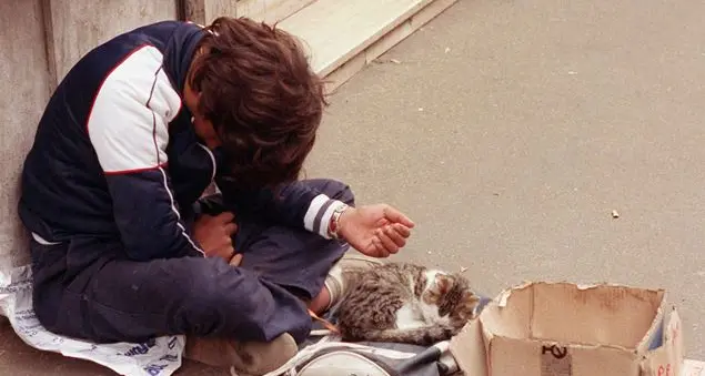 La prima paura di italiani e operatori del non profit? E' la povertà