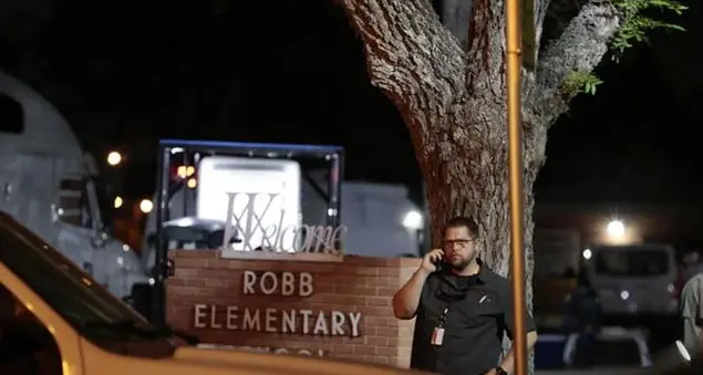 Usa: nuova strage in una scuola, uccisi 19 bambini e 2 adulti