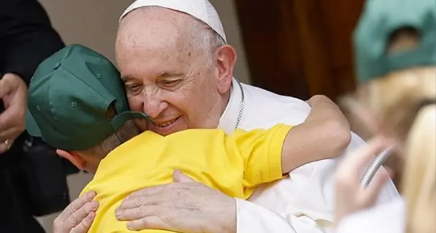 Papa Francesco ai bambini: «Voglio andare in Ucraina; solo devo aspettare il momento per farlo»