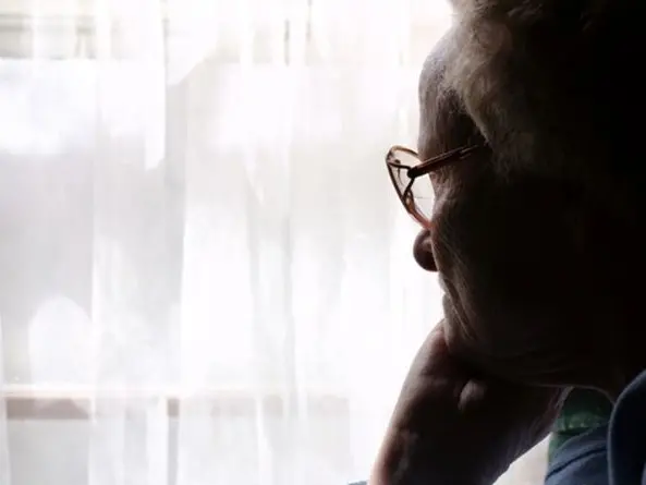 «È morta da un anno e io senza di lei mi sento perso e solo»