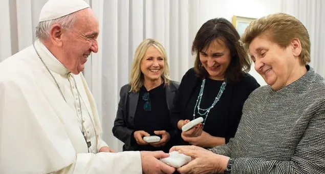 Premio \"Mimosa d'oro\" a Mariella Enoc, presidente del Bambino Gesù