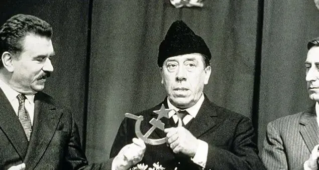 Quei dialoghi sempre attuali fra don Camillo e Peppone in Russia