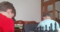 A Chisinau, partita a scacchi nella casa-famiglia Regina Pacis