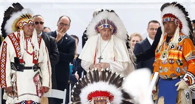 Il Papa: «Le scuole residenziali una catastrofe incompatibile con il Vangelo»