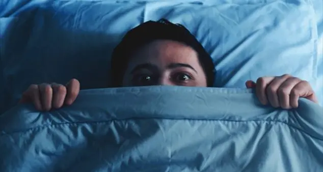 «Per colpa del Covid mio figlio di nove anni ha gli incubi e paura della notte. Cosa posso fare?»