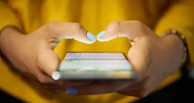 Come deve comportarsi un cristiano davanti ai rischi della rete