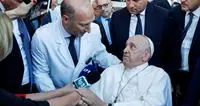 Il Papa torna a casa «più forte di prima»