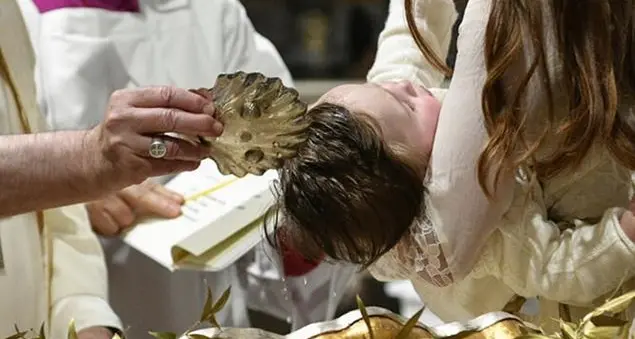 A Genova un percorso per diventare padrini e madrine del Battesimo