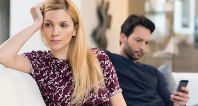 «Non so davvero come mi sia innamorata di mio marito: non mi va bene niente di lui»