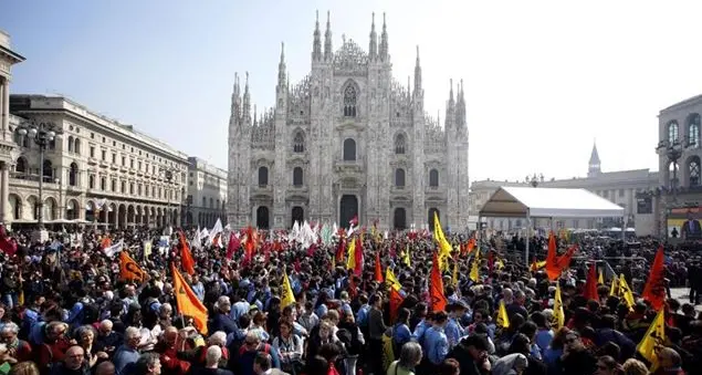 \"Sradichiamo l'omertà\", parlano i giovani scout in piazza contro le mafie