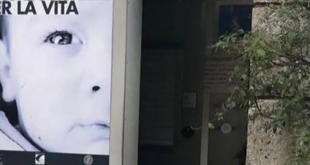 Enea, il neonato lasciato nella \"Culla per la Vita\" il giorno di Pasqua