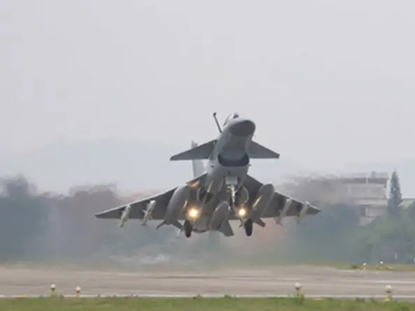 Il fiato della Cina sul collo di Taiwan