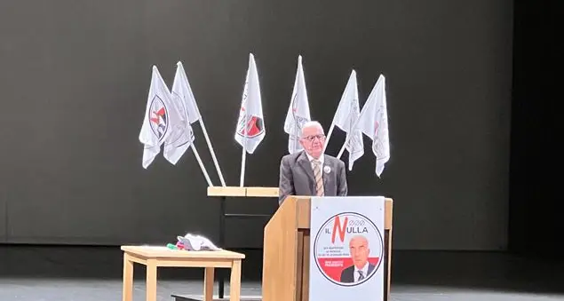 Gene Gnocchi: «Mi butto in politica con il Partito del nulla»