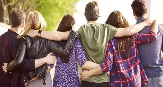 GMG, Papa Francesco ai giovani argentini: mate, chitarra e la \"maglietta\" dell'amore verso Dio