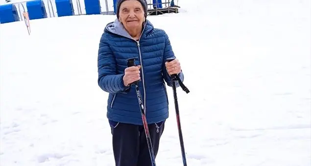 Lasciato alle spalle il Covid, gli ospiti di una Rsa vanno a sciare