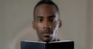 «Quanti preti stranieri nel confessionale!»