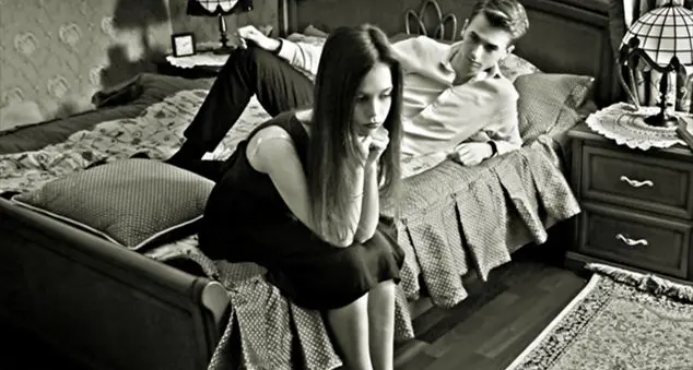 «Quei \"doveri coniugali\"... mio marito non rispetta i miei \"no\"»