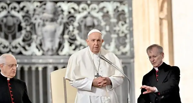 Il Papa: «I cristiani senza gioia hanno la faccia da baccalà»