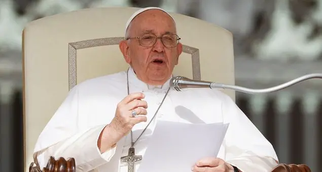 «Non basta criticare. I cristiani devono sporcarsi le mani in politica e nella società»