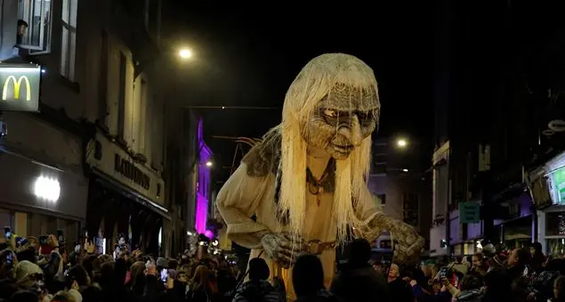 «Con il \"pretesto\" di Halloween possiamo insegnare ai nostri figli il significato della festa dei Santi»