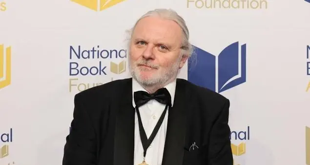 Dal teatro ai romanzi: le opere, i premi e la poetica di Jon Fosse