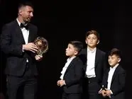 Lionel Messi, la rivincita dei piccoli che partono indietro e delle loro mamme
