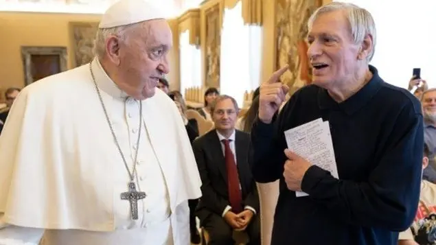 Il Papa alle donne uscite dalla mafia: «Non siete sole, continuate a lottare»