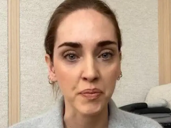 Fedez & Ferragni, la beneficenza è anche smettere di pontificare