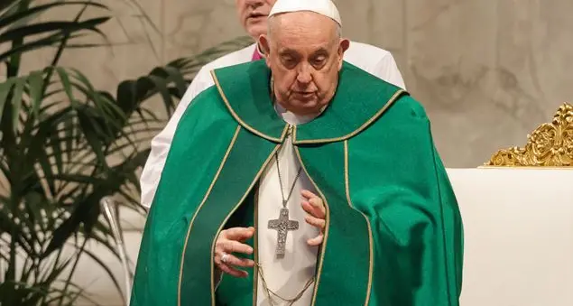 «Le parole dei social sono sempre più violente, la Parola di Dio è mite e ci salva»