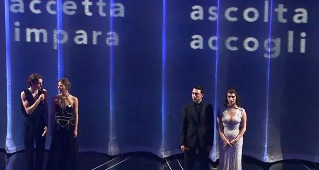 Il monologo sull'amore dei ragazzi di \"Mare fuori\" a Sanremo