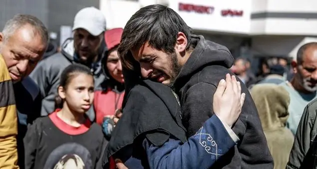 Oltre 100 morti a Gaza, fra la calca e gli spari degli israeliani