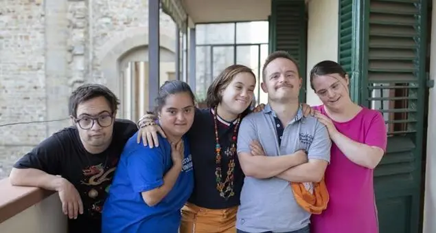 «La sindrome di Down non ci ha impedito di diventare autonomi e felici»