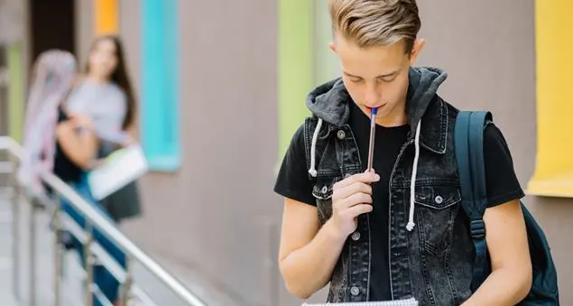 «Aiuto, dobbiamo scegliere le superiori»