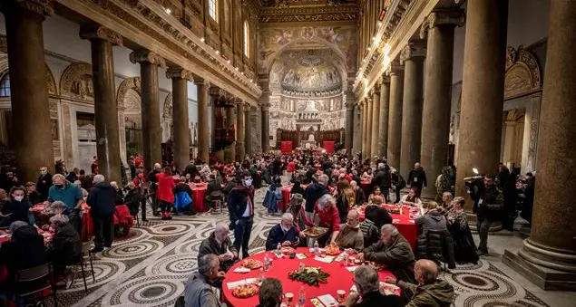 \"A Natale aggiungi un posto a tavola\" con la Comunità di Sant'Egidio