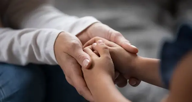 «Il Governo investa risorse per promuovere l’affidamento familiare»