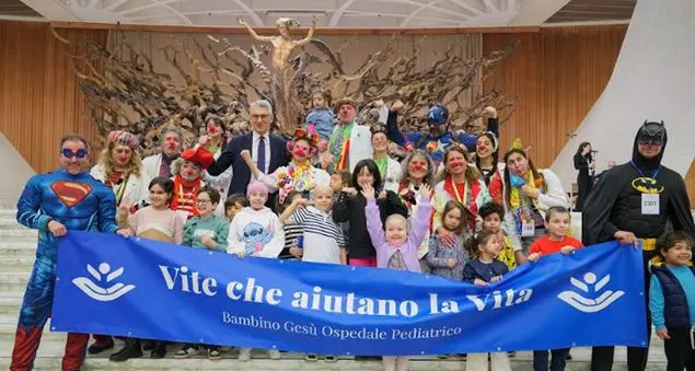 Francesco alla famiglia del Bambino Gesù: «Offrite il meglio di voi stessi»