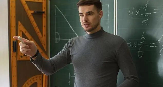 «Mio figlio diventa insegnante: voglio dire grazie a tutti i bravi educatori che ha incontrato»