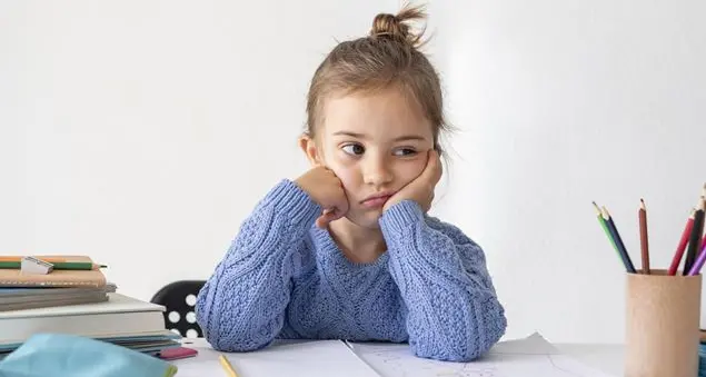 «È in terza elementare e detesta studiare»