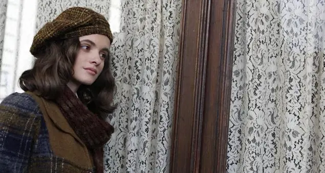 Chi è l'attrice che interpreta Alda Merini da adolescente