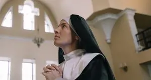 Una zia suora non può essere madrina: perché?