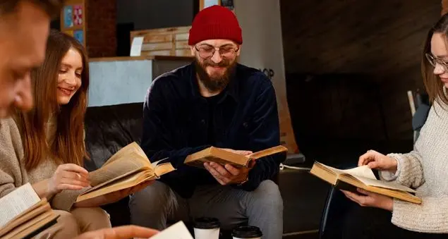 I party letterari smartphone free arrivano anche in Italia