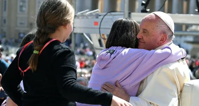Il Papa il 19 aprile incontra 6 mila studenti delle scuole di pace