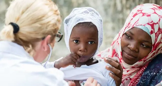 I pediatri si riuniscono per parlare della salute dei bambini migranti